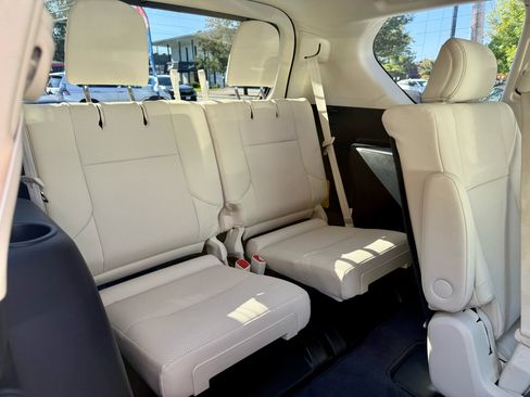 Used 2020 Lexus GX 460 Premium image 25