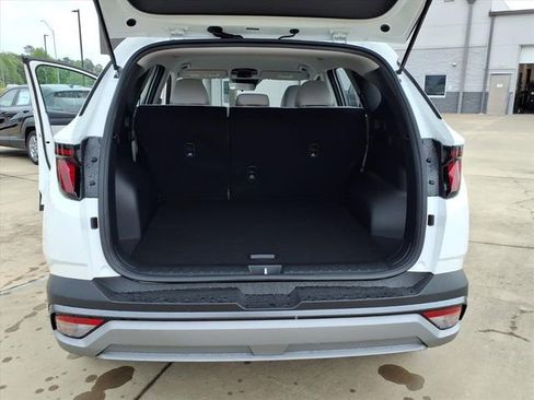 New 2026 Hyundai Tucson SE FWD image 16