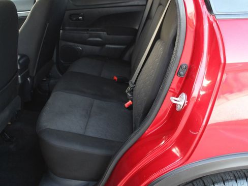 Used 2020 Mitsubishi Outlander Sport ES image 18