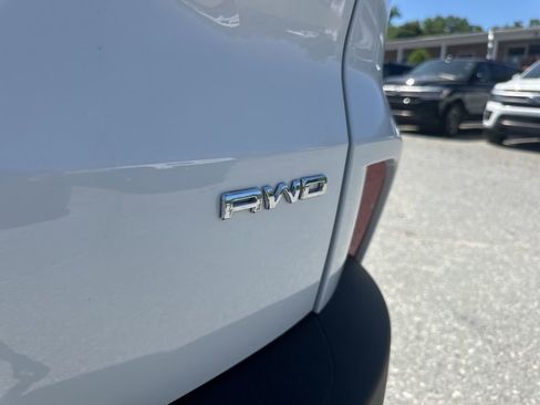 Used 2024 Ford Escape Active image 29