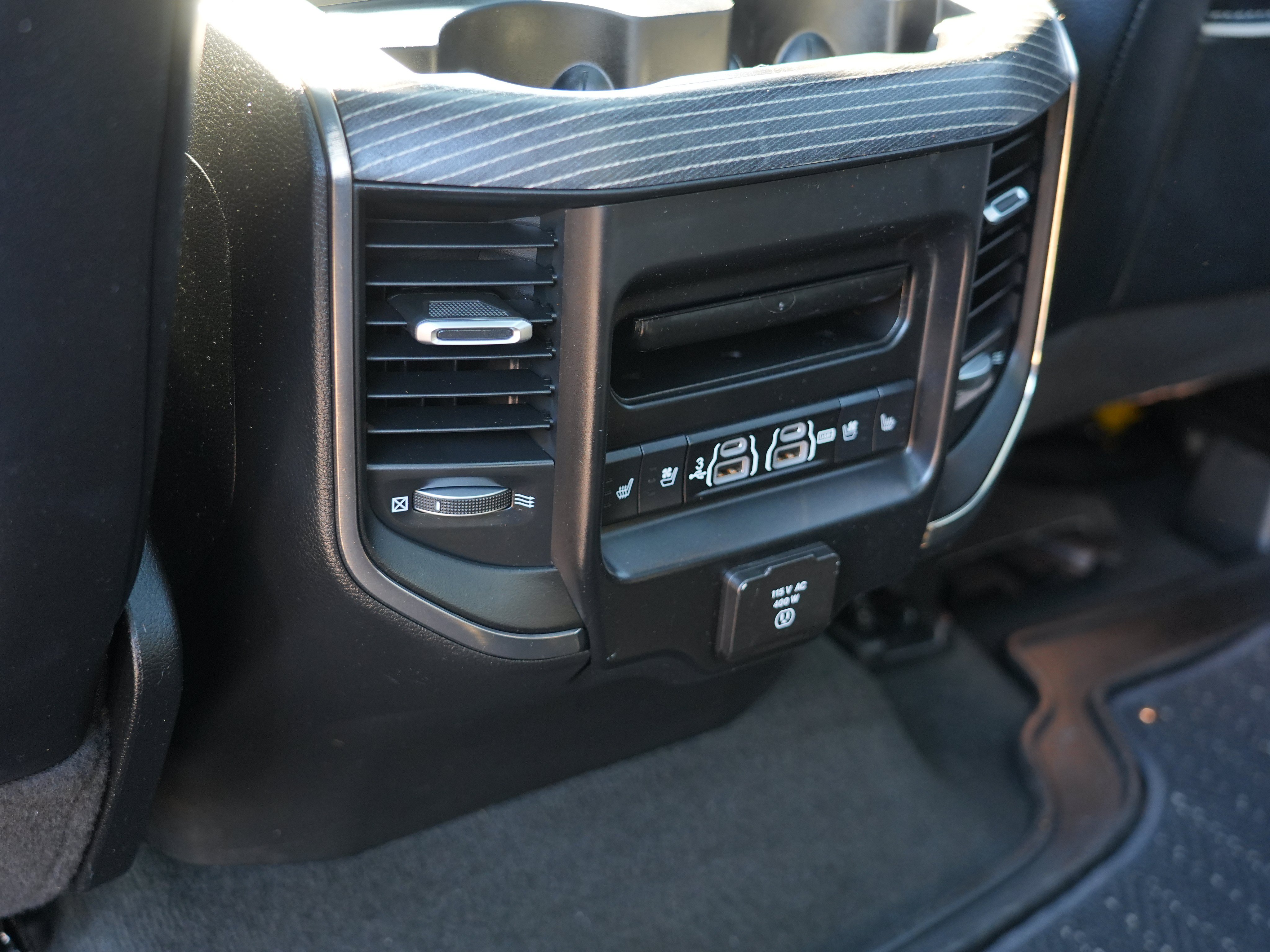 Used 2020 RAM 1500 Limited AWD/4WD image 25