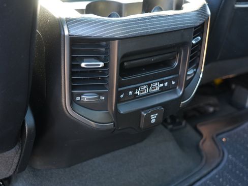 Used 2020 RAM 1500 Limited AWD/4WD image 25