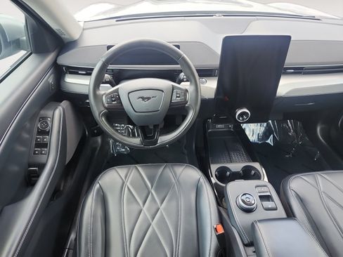 Used 2021 Ford Mustang Mach-E Select w/ Comfort/Appearance Package RWD image 10