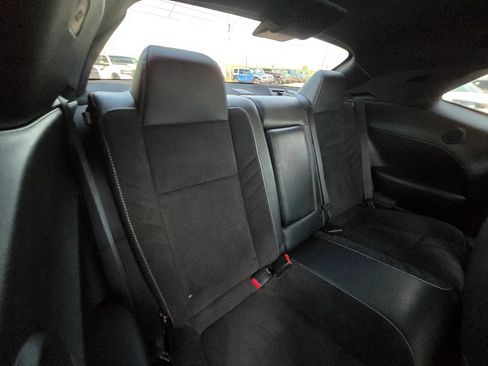 Used 2015 Dodge Challenger SRT Hellcat RWD image 19