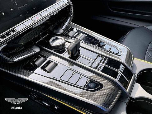 Used 2026 Aston Martin Vanquish image 15