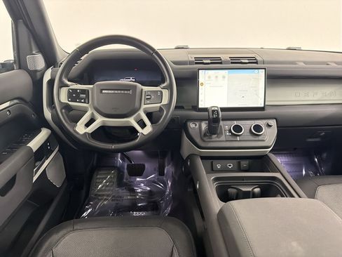 Used 2023 Land Rover Defender 130 X-Dynamic SE AWD/4WD image 25