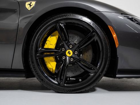 Used 2023 Ferrari 296 GTS image 22