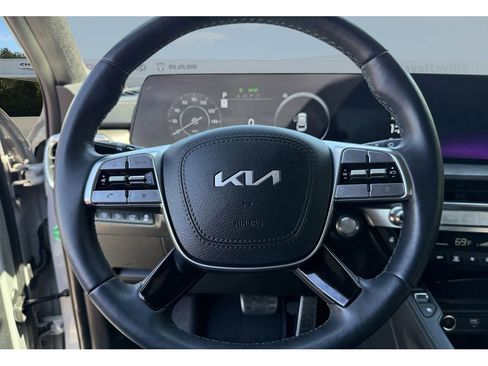 Used 2024 Kia Telluride SX Prestige X-Pro image 11