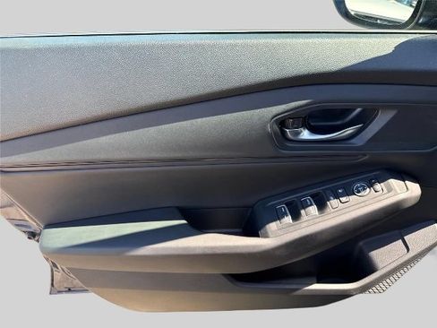 Used 2023 Honda Accord EX image 19