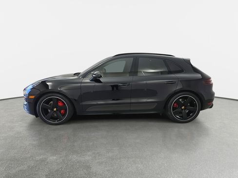 Used 2017 Porsche Macan Turbo image 8