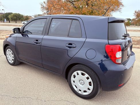 Used 2013 Scion xD image 6