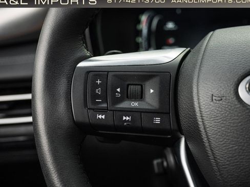 Used 2025 INFINITI QX60 Luxe w/ Black Edition image 44