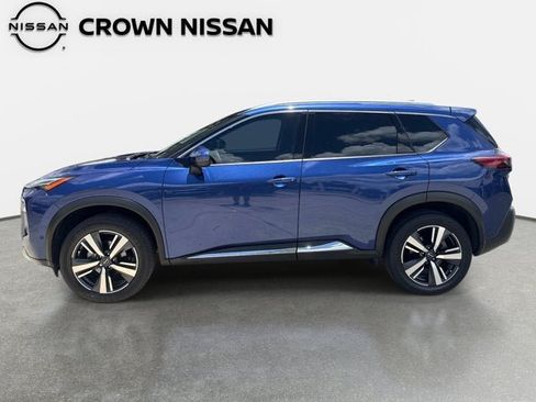 Used 2023 Nissan Rogue Platinum w/ Platinum Premium Package AWD/4WD image 3
