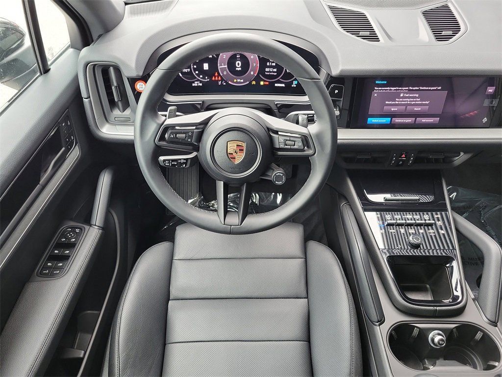 Certified 2025 Porsche Cayenne AWD/4WD image 22