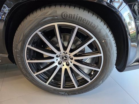 New 2026 Mercedes-Benz GLS 450 4MATIC image 5