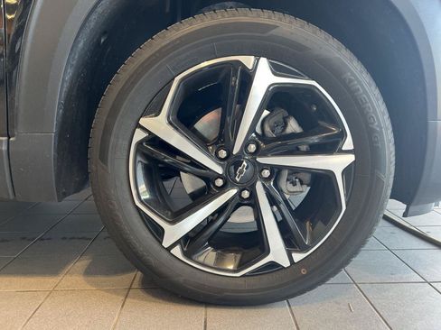 Used 2023 Chevrolet TrailBlazer RS w/ Convenience Package FWD image 13