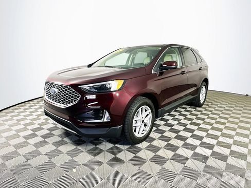 Used 2023 Ford Edge SEL w/ Convenience Package AWD/4WD image 5