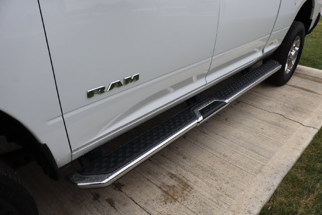 Used 2025 RAM 2500 Big Horn AWD/4WD image 34