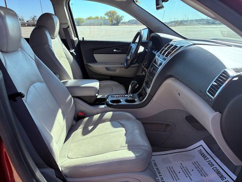Used 2008 GMC Acadia SLT w/ Luxury Package image 22