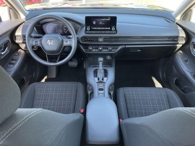 Certified 2025 Honda HR-V LX image 9