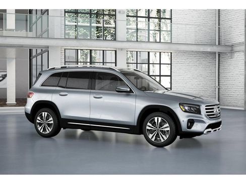 Used 2026 Mercedes-Benz GLB 250 image 13