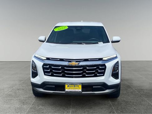 Used 2025 Chevrolet Equinox LT AWD/4WD image 8