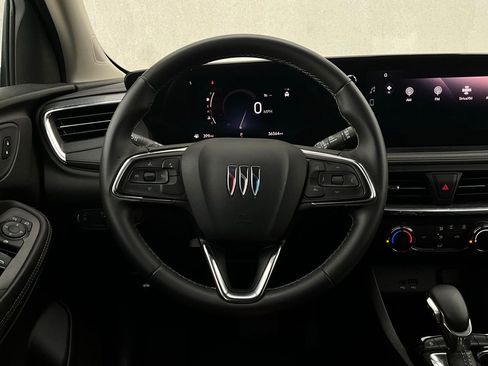 Used 2025 Buick Encore GX Preferred image 31
