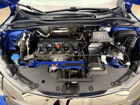 Used 2020 Honda HR-V Sport image 32