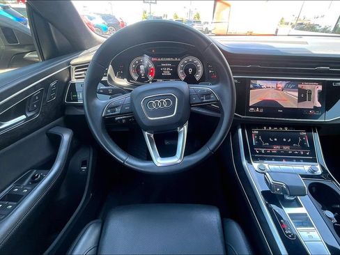 Used 2021 Audi Q8 Prestige w/ Prestige Package AWD/4WD image 7