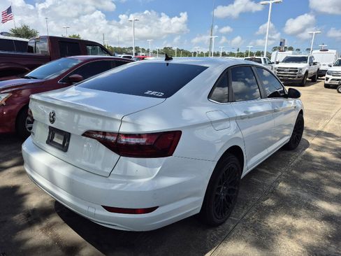Used 2020 Volkswagen Jetta SEL FWD image 3