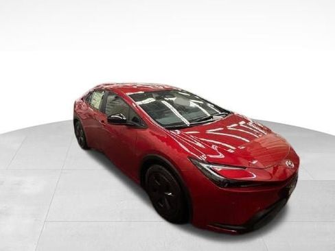 New 2026 Toyota Prius LE image 1