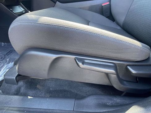 Used 2022 Honda HR-V EX image 16