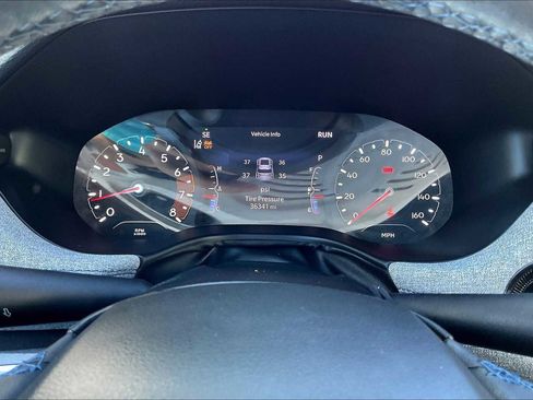 Used 2022 Jeep Compass Latitude image 19