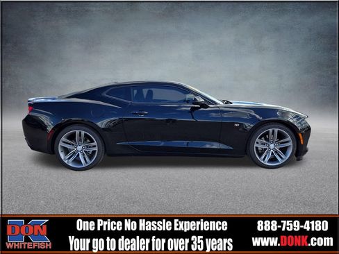 Used 2017 Chevrolet Camaro LT w/ RS Package RWD image 9