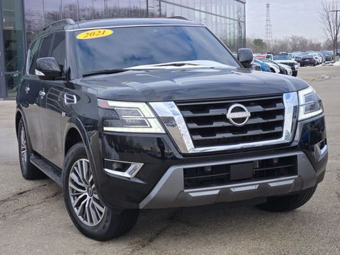Used 2021 Nissan Armada SV w/ SV Appearance Package AWD/4WD image 4