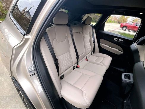 New 2026 Volvo XC60 B5 Plus w/ Protection Package Premier AWD/4WD image 16