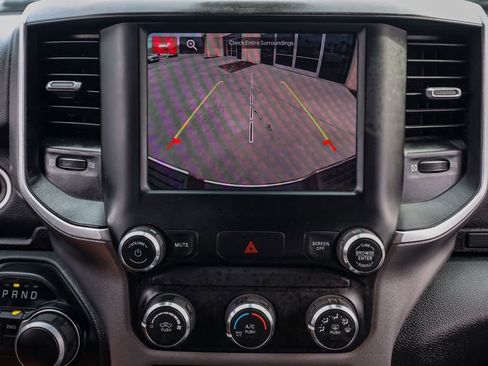 Used 2024 RAM 2500 Big Horn image 29