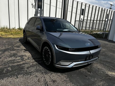 Used 2023 Hyundai Ioniq 5 Limited AWD/4WD image 7