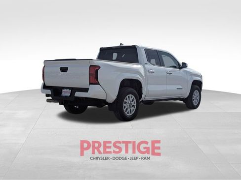 Used 2024 Toyota Tacoma SR5 image 8
