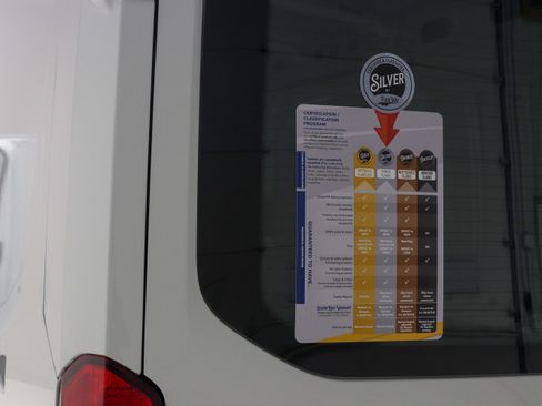 Used 2022 Ford Transit 250 Medium Roof RWD image 34