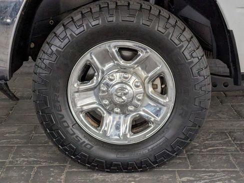 Used 2021 RAM 2500 Tradesman w/ Chrome Appearance Group image 6