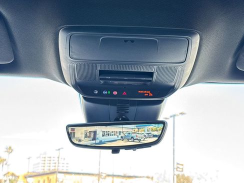 New 2026 Chevrolet Traverse Z71 w/ Enhanced Driving Package image 14