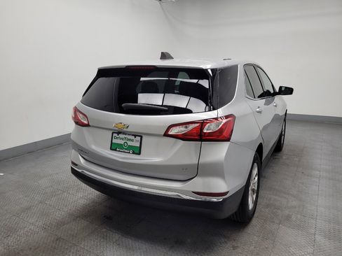 Used 2018 Chevrolet Equinox LT image 9