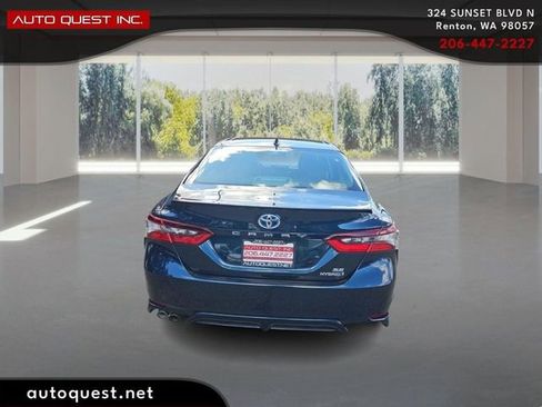 Used 2021 Toyota Camry SE w/ Audio Upgrade Package image 6
