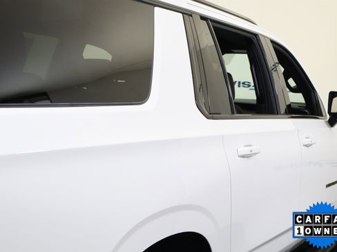 Certified 2024 Chevrolet Suburban Z71 w/ Luxury Package image 6