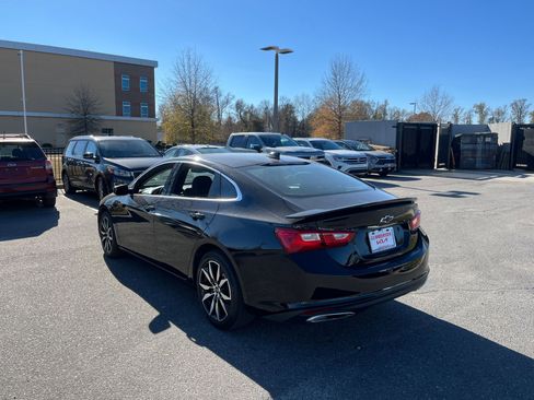 Used 2023 Chevrolet Malibu RS image 15