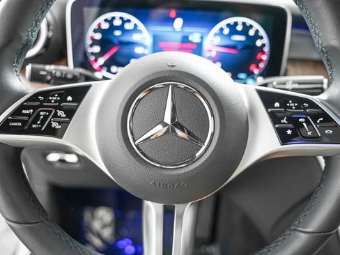 Certified 2026 Mercedes-Benz GLC 300 image 12