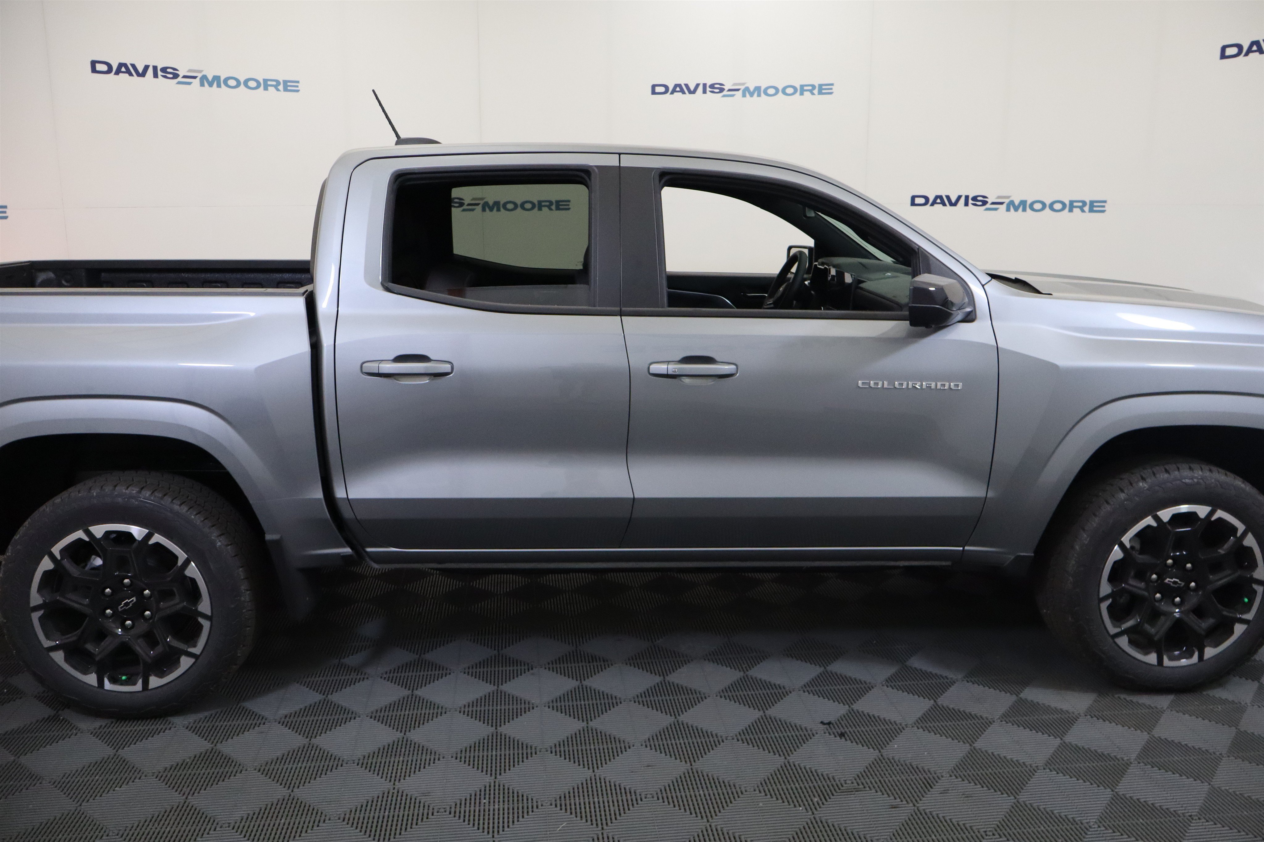 New 2026 Chevrolet Colorado Z71 w/ Technology Package AWD/4WD image 5