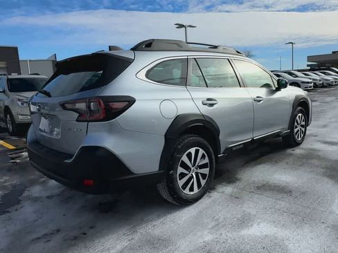 Certified 2023 Subaru Outback image 8