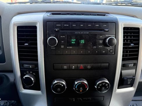 Used 2012 RAM 1500 Big Horn image 16